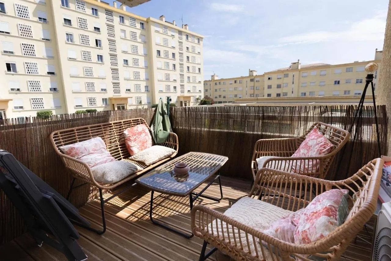 Apartment Joli Appartement 2 Pieces Proche Plage Frejus